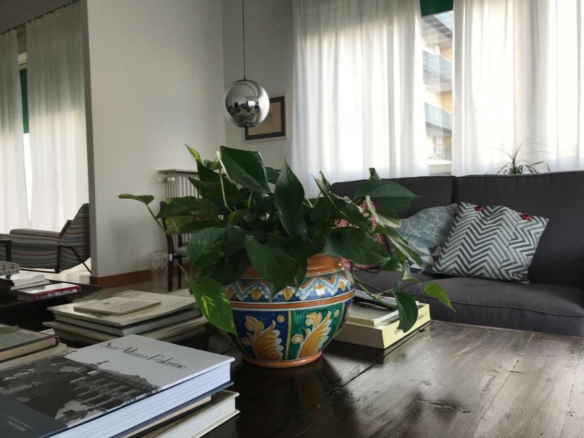 B&B Questa Casa Non E'Un Albergo 巴勒莫 外观 照片