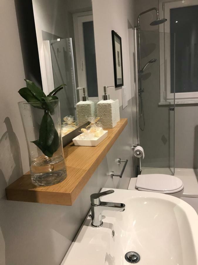 B&B Questa Casa Non E'Un Albergo 巴勒莫 外观 照片